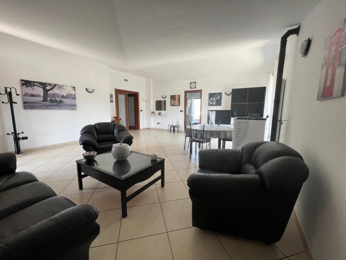 Casa Meraviglia Apartment Montesilvano Ngoại thất bức ảnh
